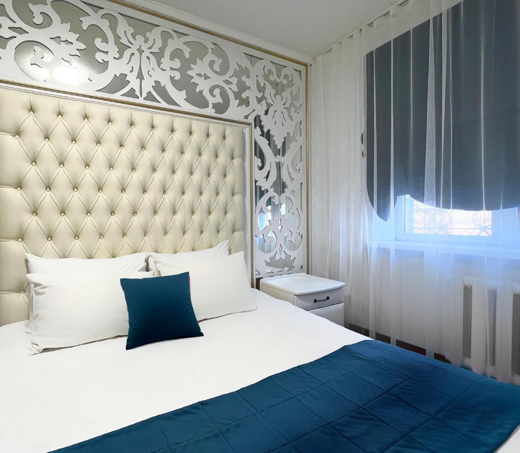 Enrico Hotel Dnipro Exterior photo