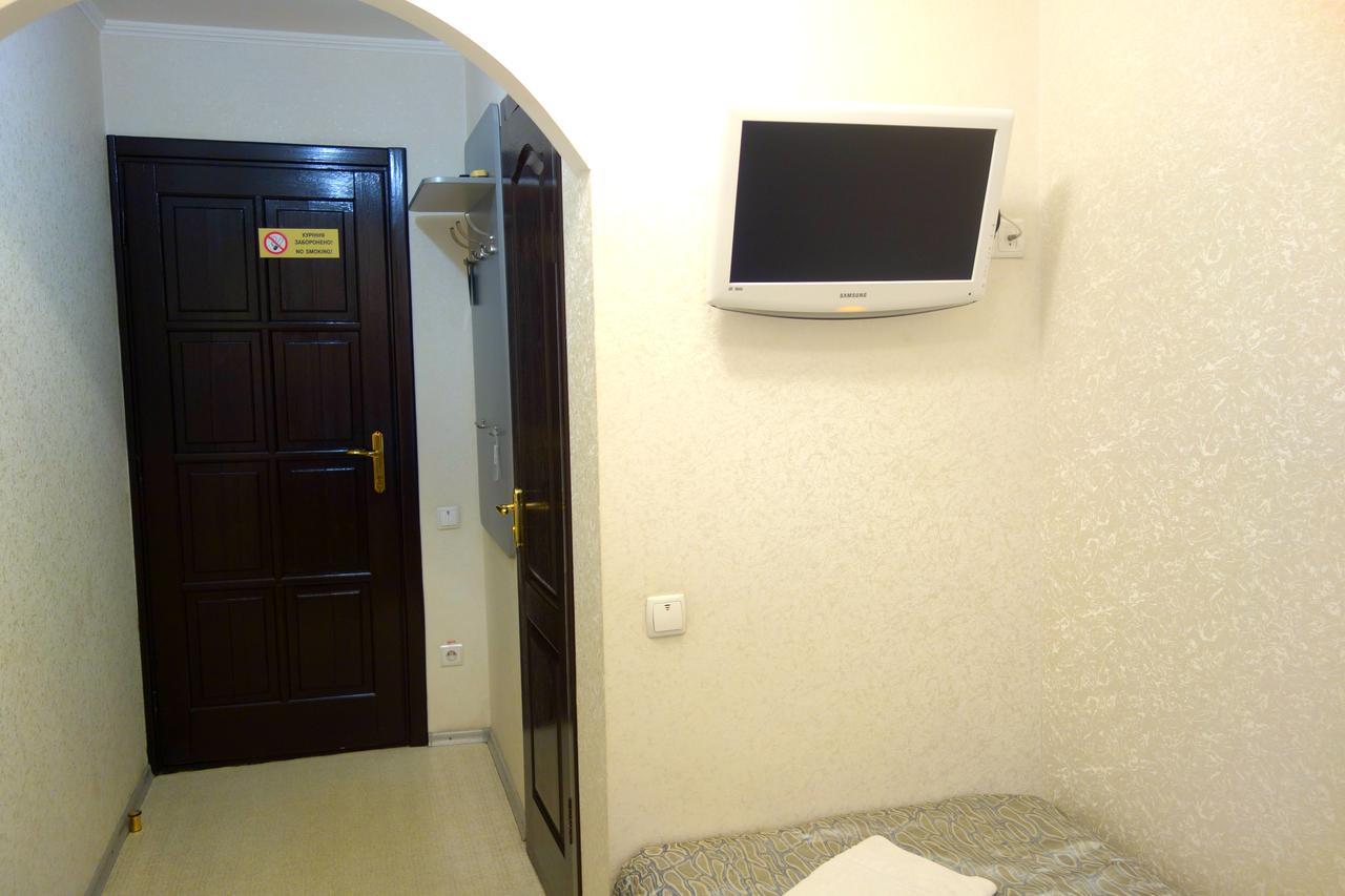 Enrico Hotel Dnipro Exterior photo